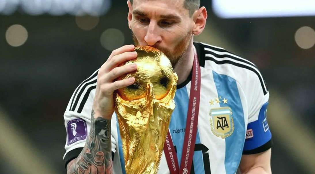 রাফিনিয়ার ডান-উরুর ইডিমা: কলকাতার ম্যাচের আগে ব্রাজিল শিবিরে আসল সংকেতটি কোথায় লুকানো