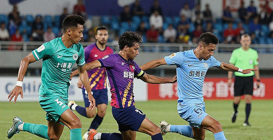 লুক ভিকারির একটি অ্যাসিস্ট, পেলুপেসির 'রসায়ন' — আর মালয়েশিয়া ডার্বির আগে যে তথ্যগুলো এখনো যাচাই হয়নি